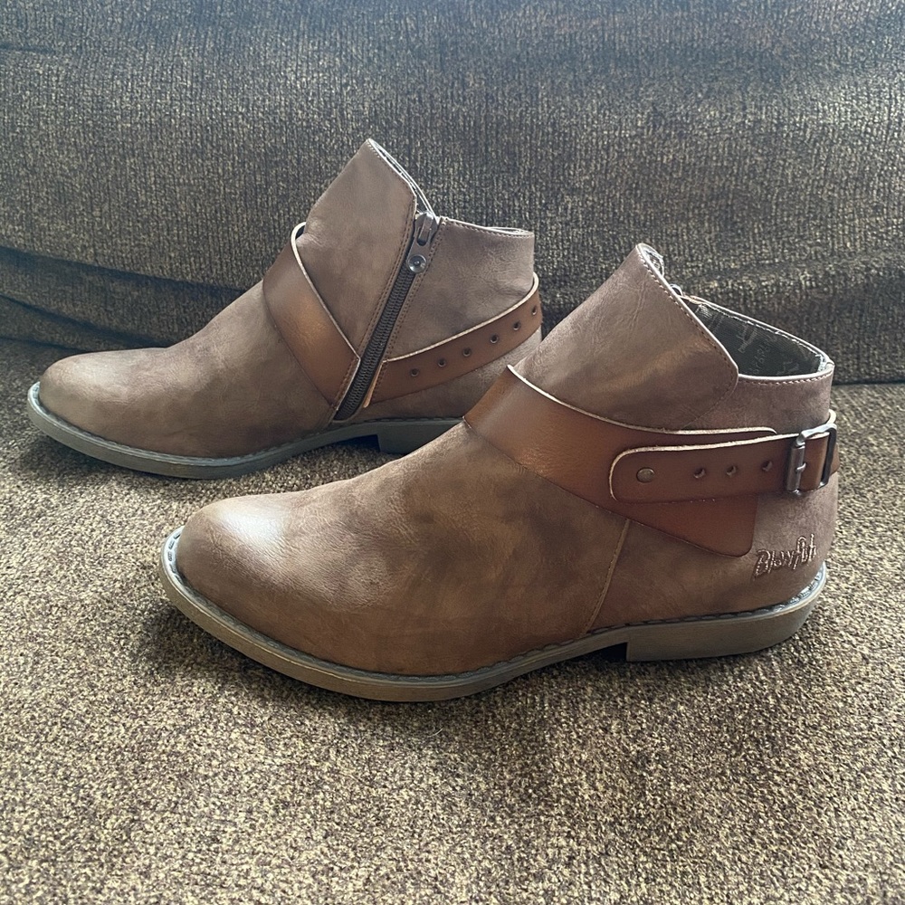 Blowfish booties